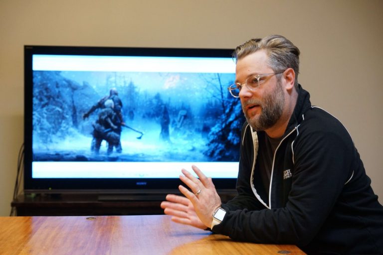 Game directeur van God of War wordt emotioneel bij het zien van de enorm positieve reviews- Video